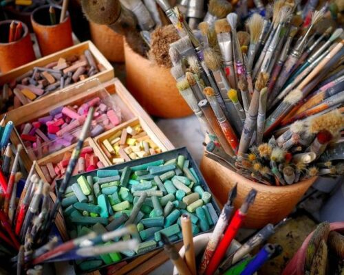 Iniziative da Quelle 2 brushes 2927793 1280